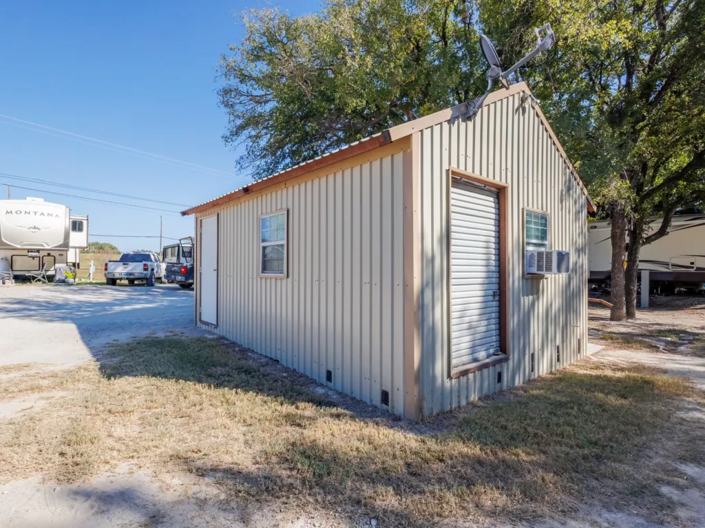 long term rv park near lake brownwood tx